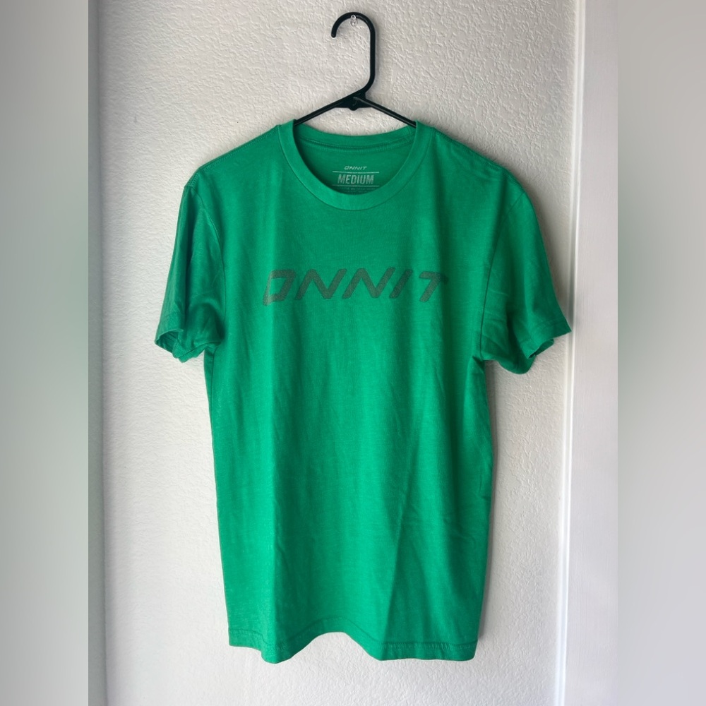 ONNIT men’s T-shirt size M